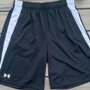Under Armour; Black/White; Above Knee; Athletic Shorts; Minor Wear; L